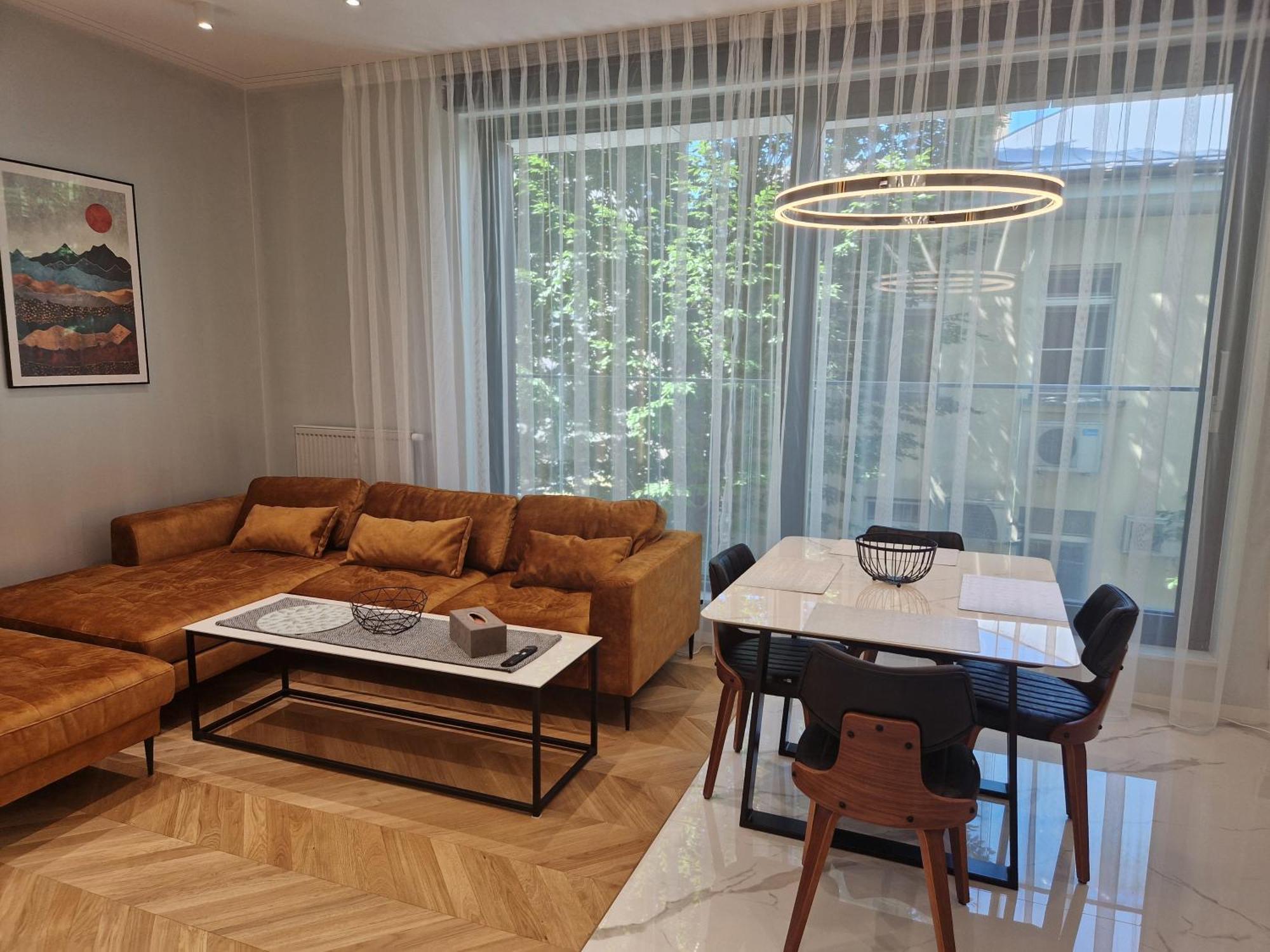 לובלין Apartament Platinum Z Tarasem 70 M2, 50 M Od Placu Litewskiego מראה חיצוני תמונה